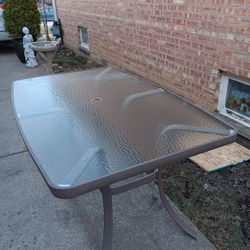 Metal Outdoor Patio Dining Table With Glass Top 