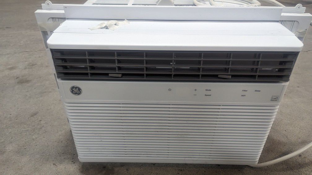 Air Conditioner 10000 BtU
