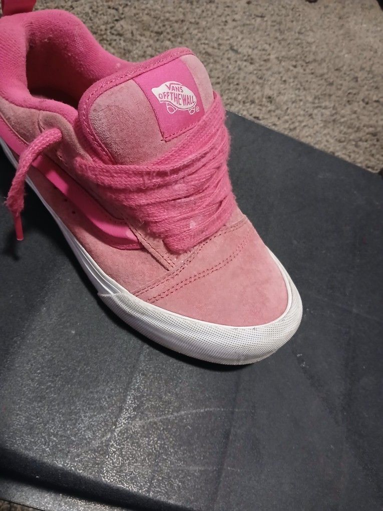 Knu Vans , Size 7 , Women