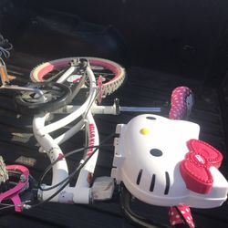 Hello Kitty Bike 18”