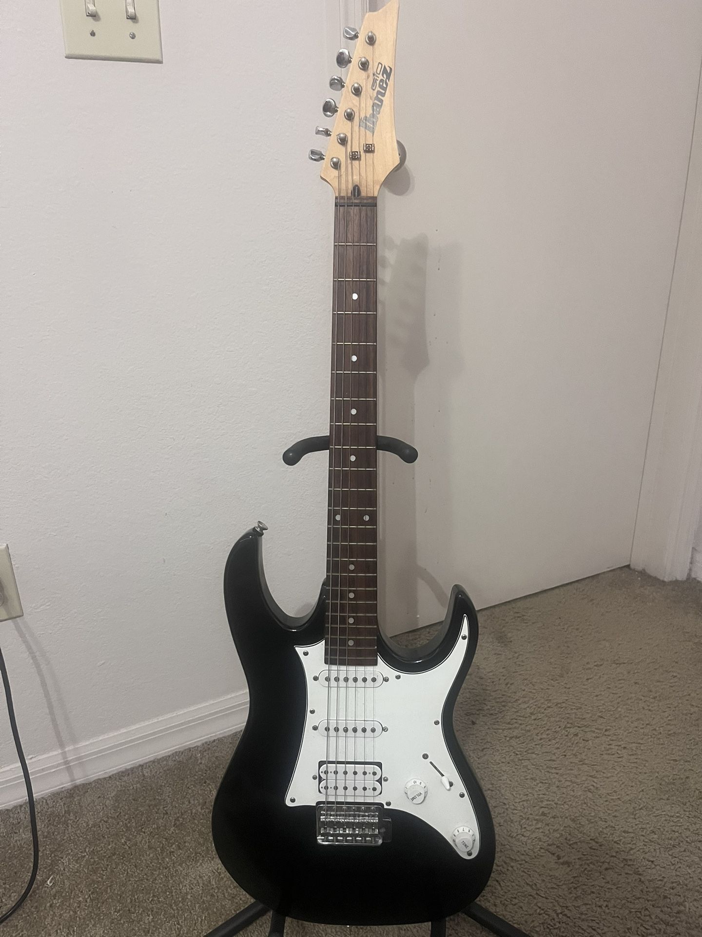 Ibanez Gio Electric Guitar