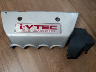 2004-2006 Acura RSX TYPE S ENGINE COVER.