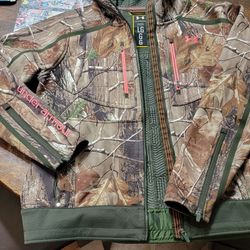 Under Armour Storm Ladies Real Tree Jacket (L)