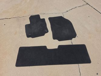 Free floor mats Chevy Equinox