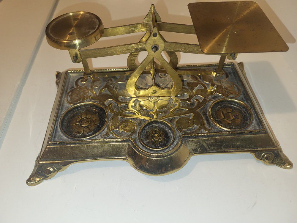 Brass Scale Made in England very old deco antique