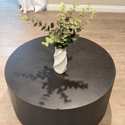 Morden Coffee Table 