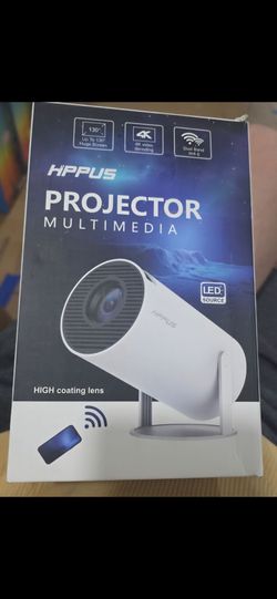 Hippus 4K projector