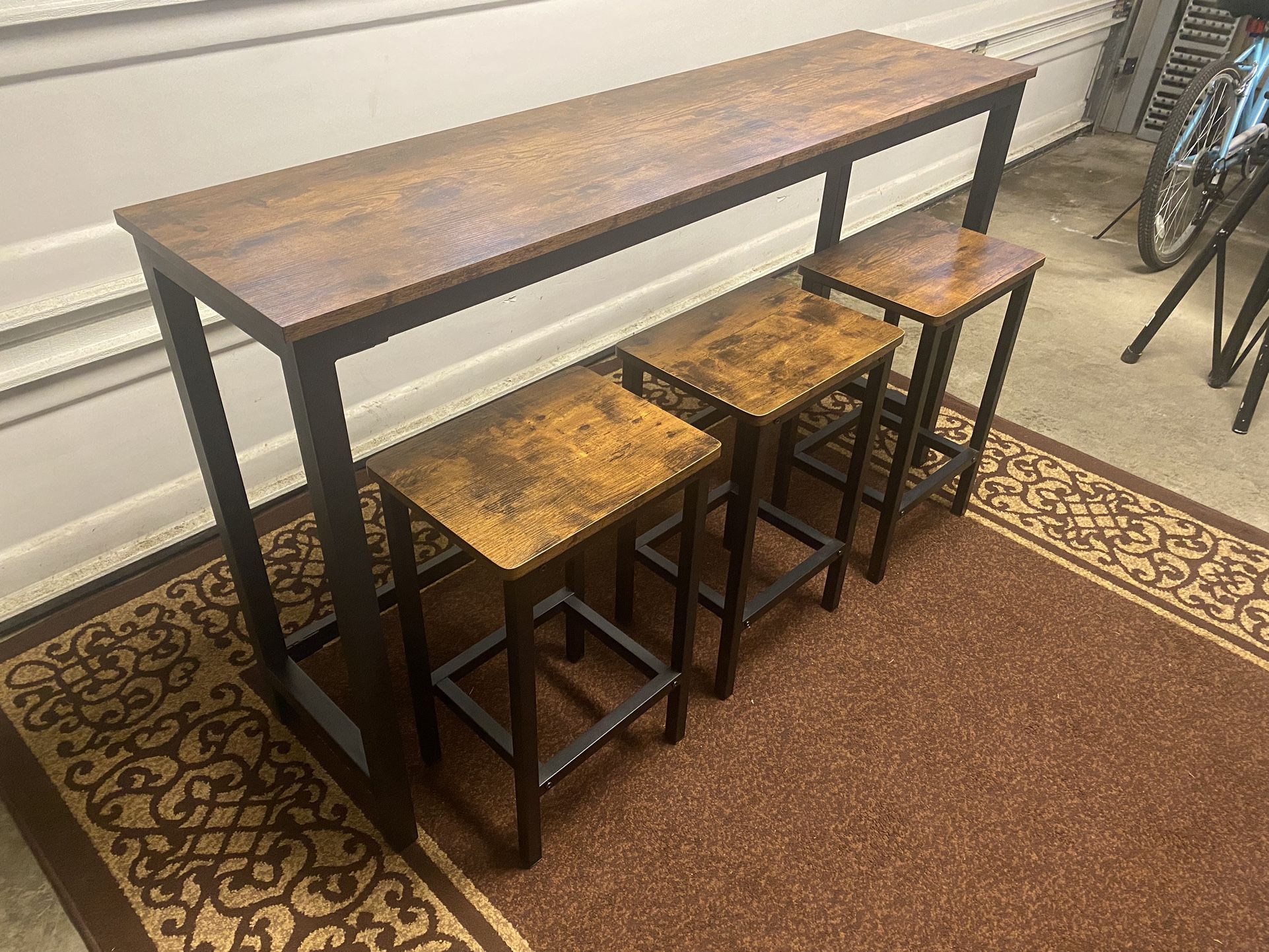 Wooden Bar With 3 Matching Stools - Brand New Condition