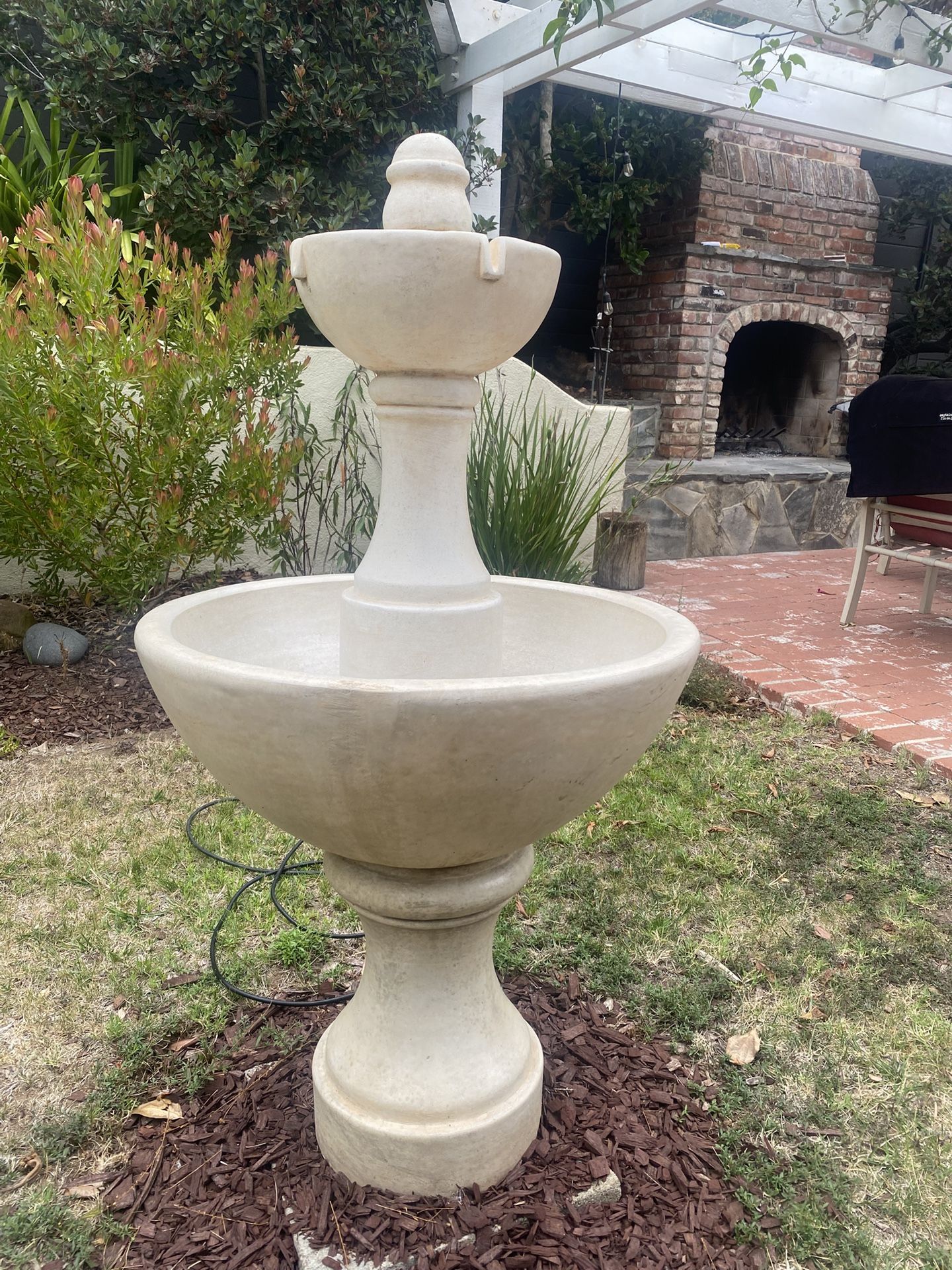 Fiore 2 Level Italian Fountain 