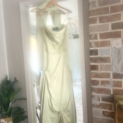 Women’s Beautiful Gowns Size 12 