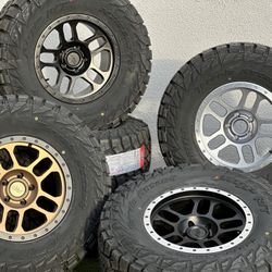 2025 NEW Set of 4 Wheels 17” Jeep Wrangler 5x127 Rims JK Gladiator JL 35” R/T Tires Sahara Rubicon 4xe