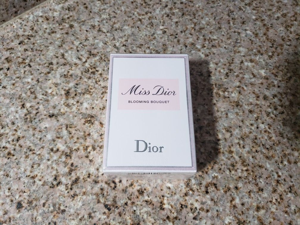 Miss Dior Blooming Bouquet