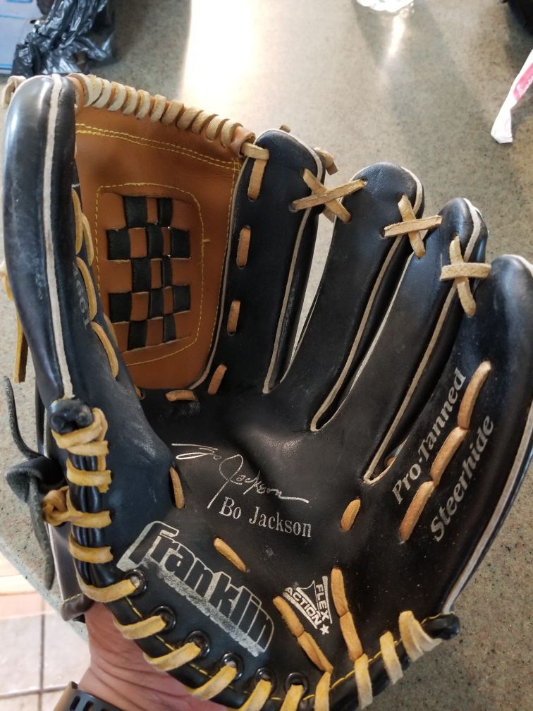 12" Franklin baseball glove