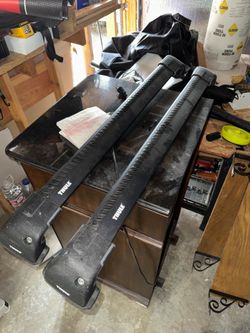 Thule AeroBlade Flush Edge