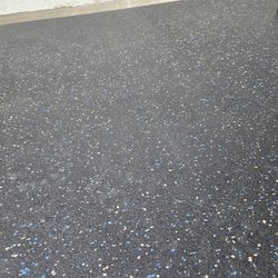 Rubber Mat ½” x 4’ x 9’