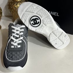 New LV Men’s Shoes. 