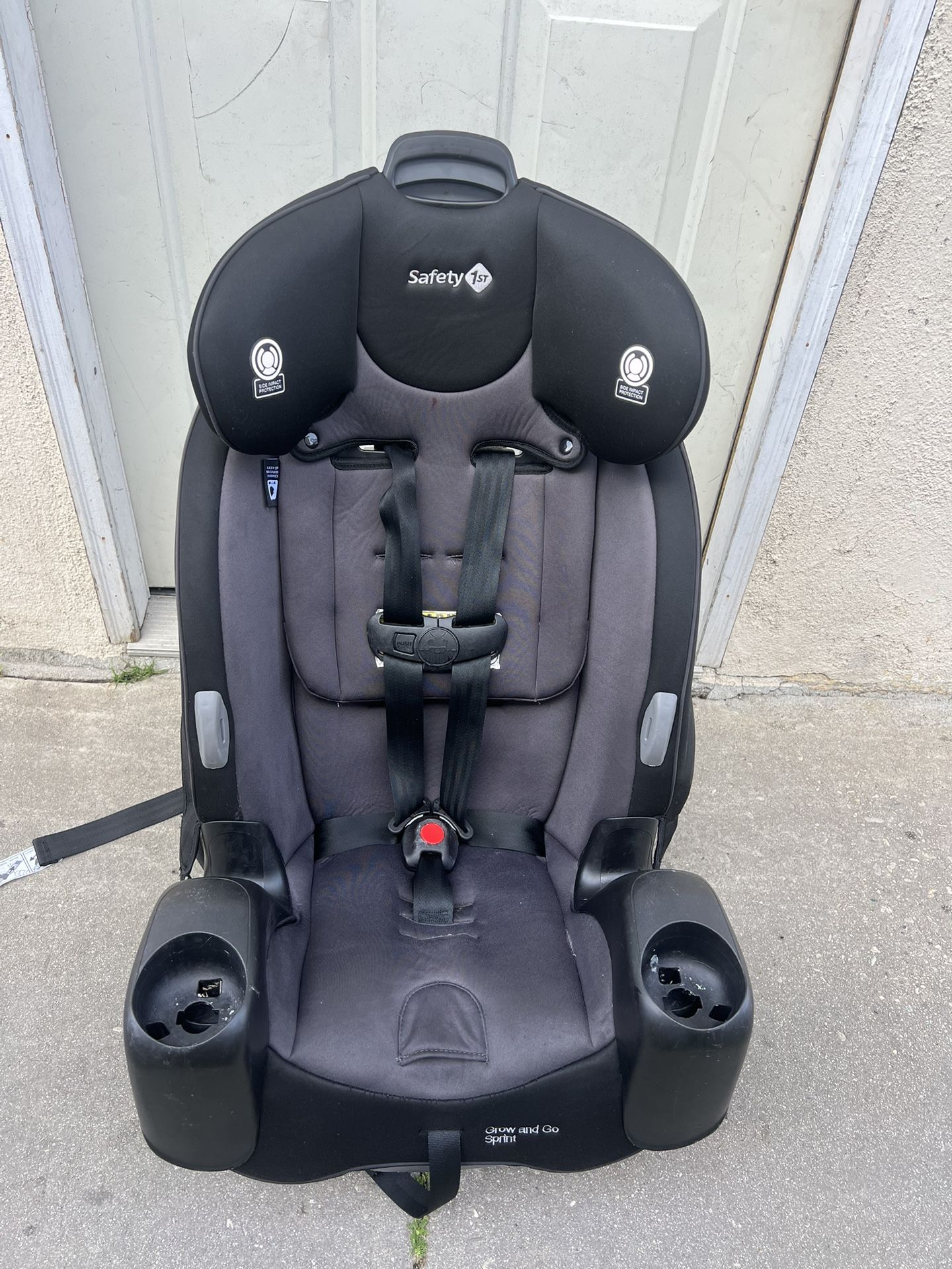 SAFETY 1ST CONVERTIBLE