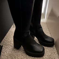 New Lamoda Black Boots Size 8