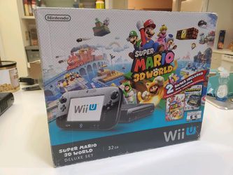 Nintendo Wii U Deluxe Set: Super Mario 3D World and Nintendo Land Bundle -  Black 32 GB