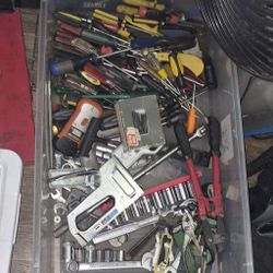 Large Mixed Hand Tool Lot