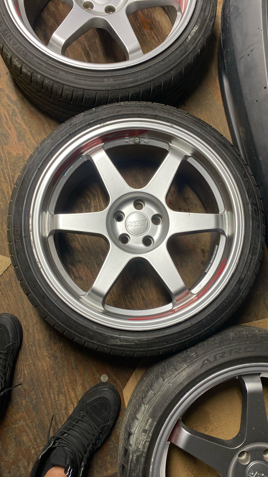Esr rims 18 inch