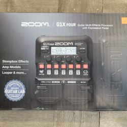 Zoom G1X FOUR Multi-effects Processor with Expression Pedal