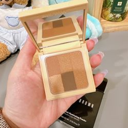 Bobbi brown Nude Finish Illuminating Powder/color :Rich /NWB