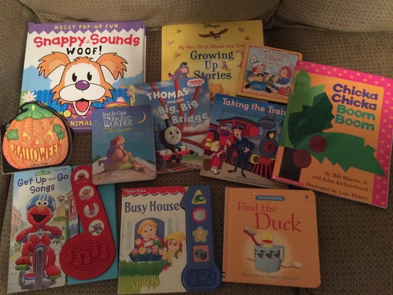 Lot of Kids books and 3 puzzles in great used condition