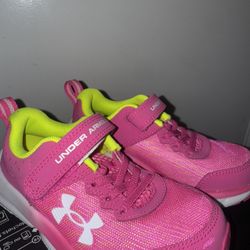 Kids Shoes Size 11