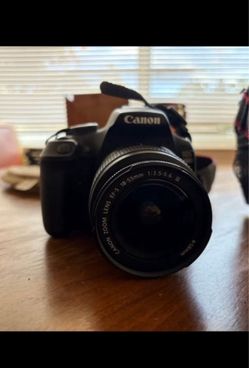 Canon rebel 2000D T7