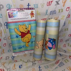 Winnie the Pooh boarder wallpaper