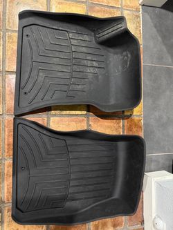 2023 Dodge Challenger Weathertech Floor Mats
