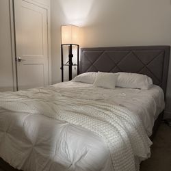 Queen Bedroom Furniture 