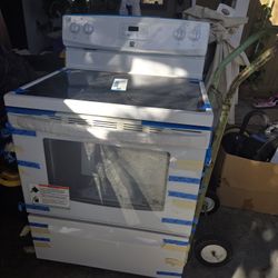 Kenmore Electric Stove