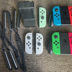 Nintendo Switch Joy-Cons + Grip + Straps + Charger 