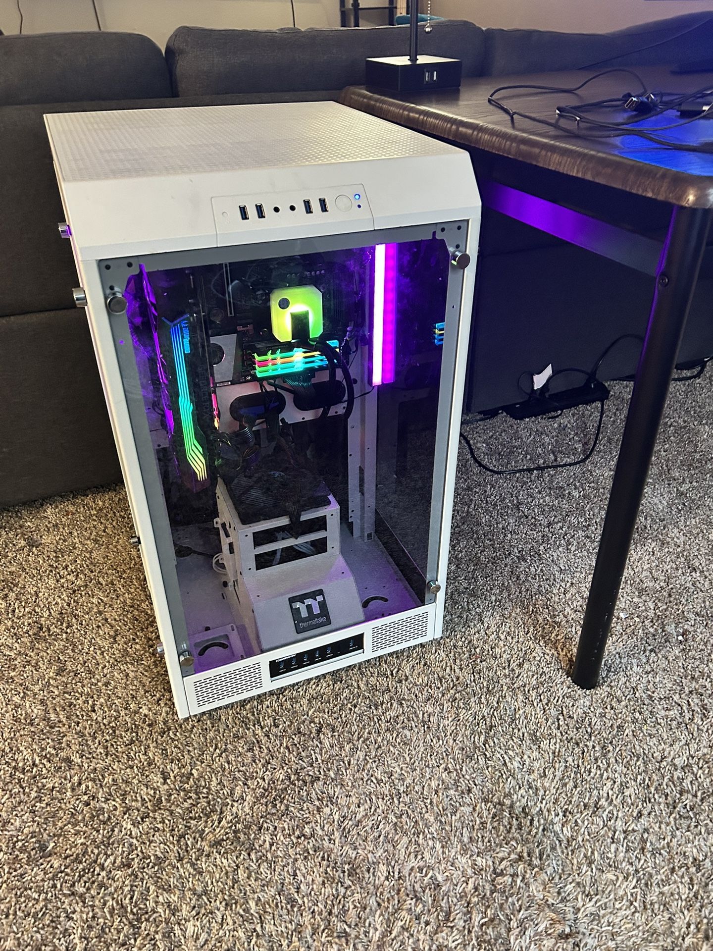 Gaming PC With RTX 3090 High End