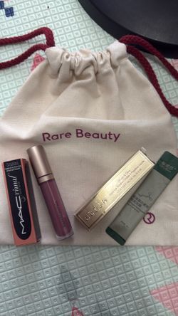 Makeup bundle