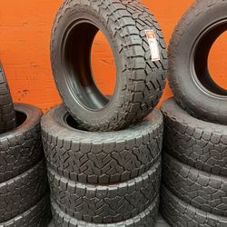 295/60R20 Nitto Recon Grappler A/T Full Tire Set