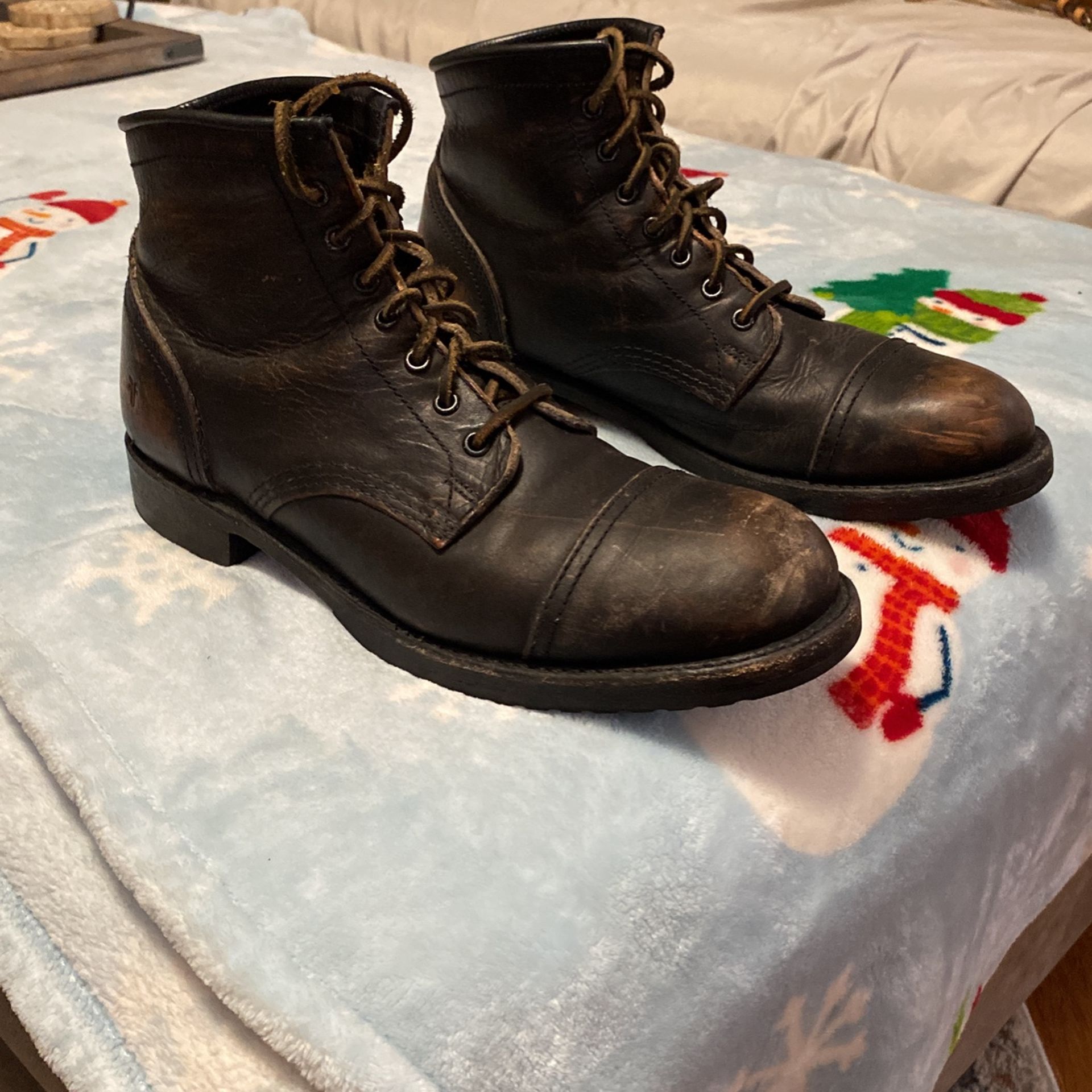 Frye Logan Cap Toe