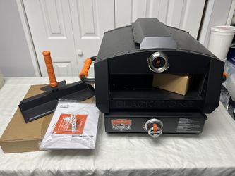 Blackstone Portable Pizza Oven - New