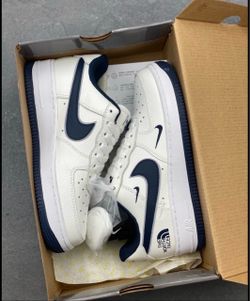 Nike x The North Face Air Force 1 Low Sneakers