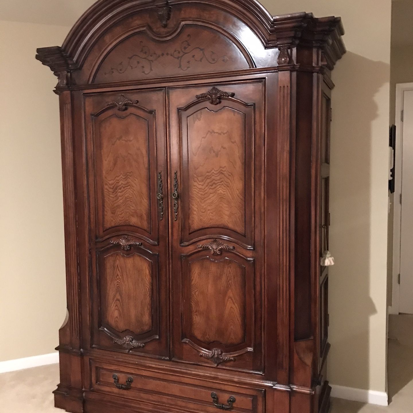 Armoire