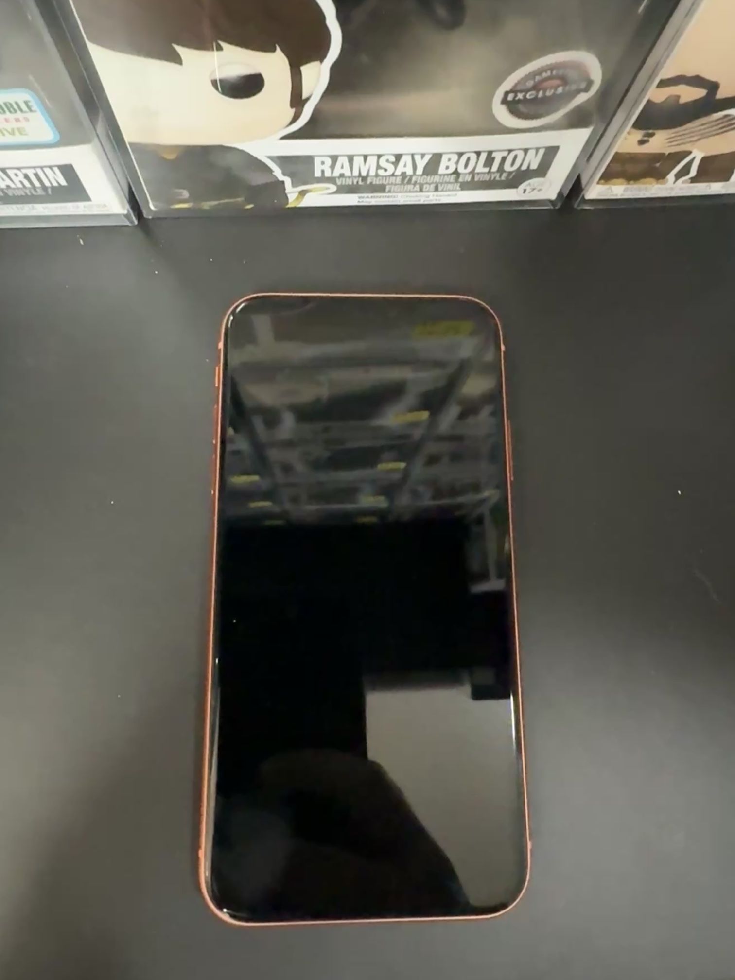 64 GB iPhone XR, Verizon, AT&T, T-Mobile, unlocked