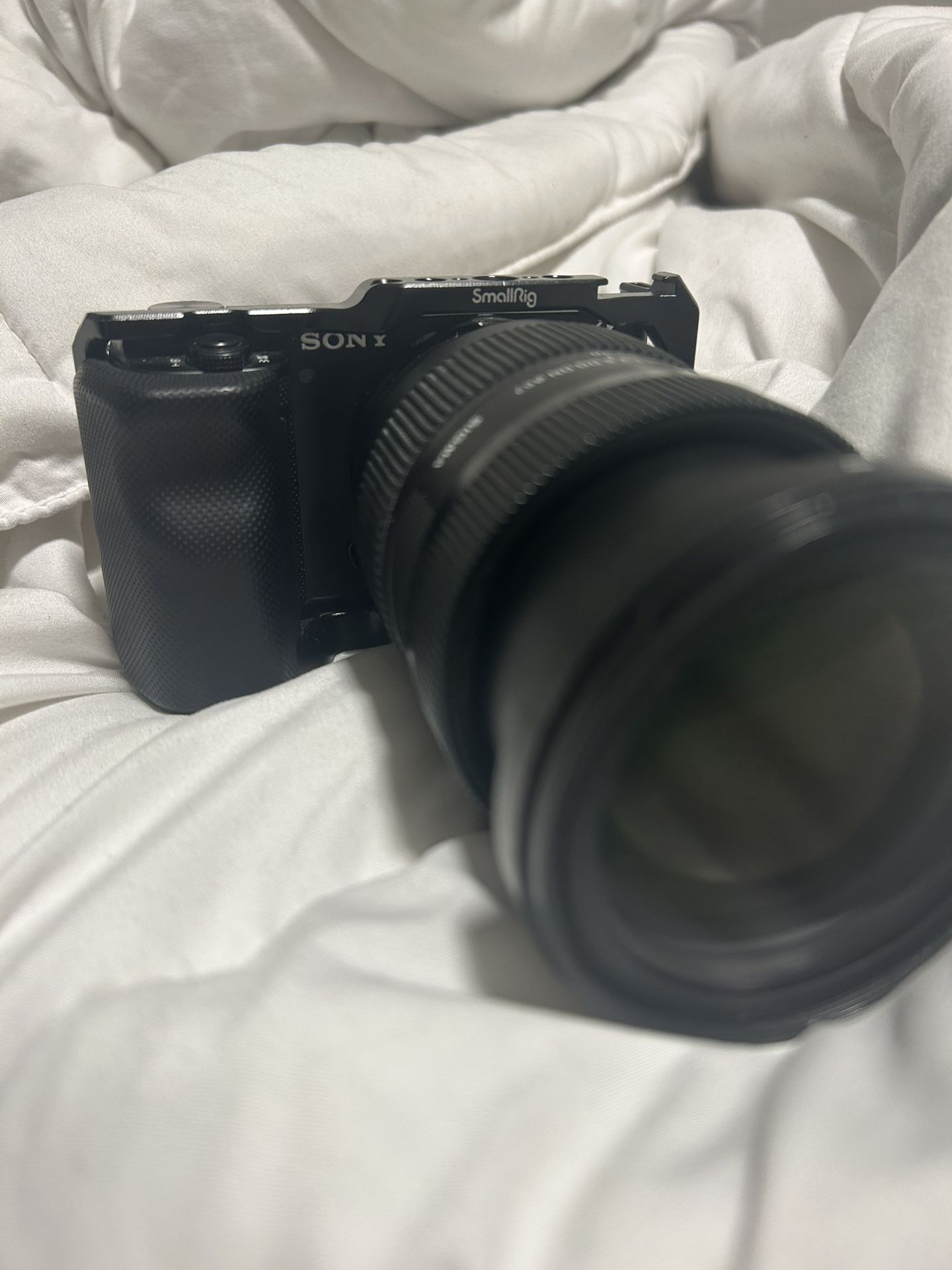 Sony zv-e10 with sigma 28 70 f2