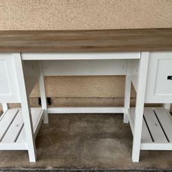 Modern White Writing Desk / Home Office Desk with Drawers & Shelves