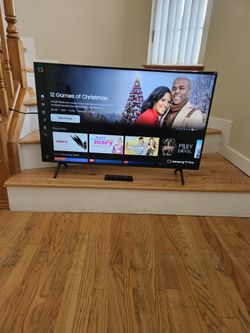 New Cond  44 Inches  SUMSUNG  TV WORKS EXCELLENT  , IN THE BOX 