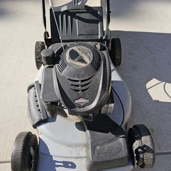 Lawn Mower Runs Great And Self Propelled 