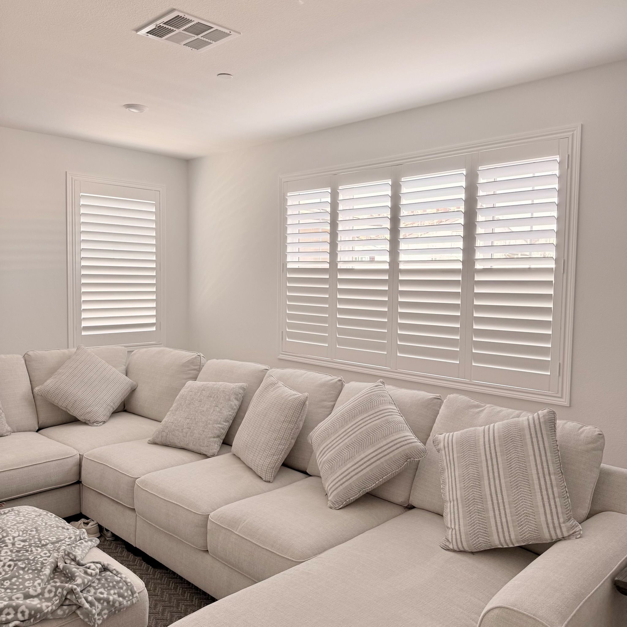 Custom Interior Shutters- REAL WOOD & LIFETIME WARRANTY, Plantation Shutters, Window Treatments, Window Coverings, Persianas de Madera