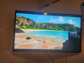 Im sell  this tv whit support  is very  good is sizes 45'