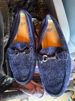 ROYAL SHOES SIZE 11 and 12 ALL 3 80$